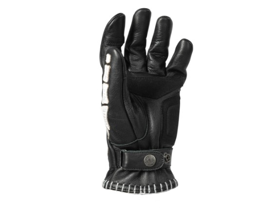 JDG7040_Skeletor_Glove_2026_0002_249A9265