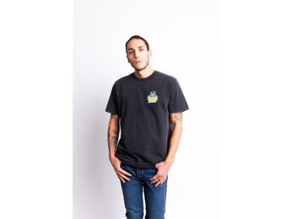 JDS7085_wolf_FadeOutBlack_19_HR