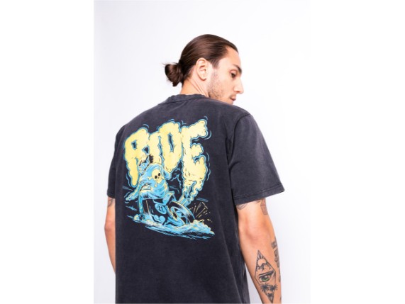 JDS7085_wolf_FadeOutBlack_29_HR
