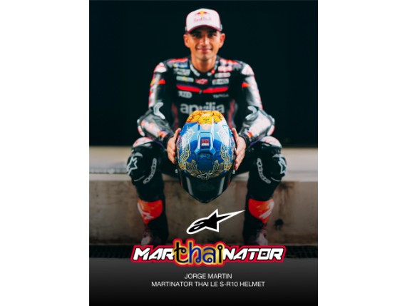 JM89_SP26_Limited_Edition_Campaign_Banners_3000 x 4000_SP26_S-R10_marTHAInator_LE_Helmet_2