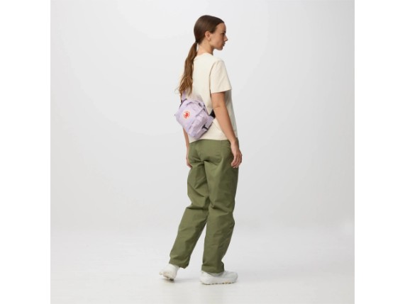 kanken_crossbody_23200271-457_f_model_2755