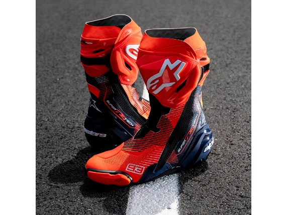 MM93_Replica_Boot_Image_Banners_1_1400 x 1400