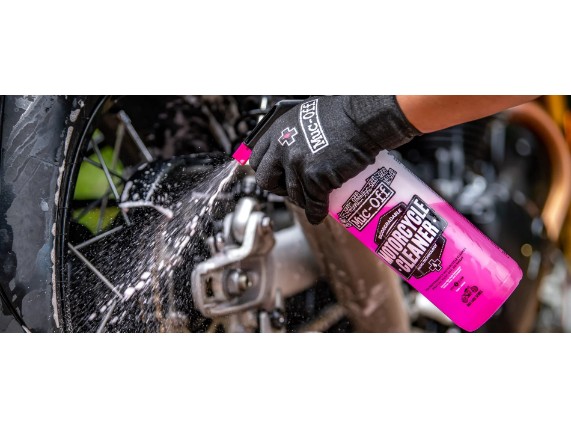 Motorycycle-Cleaner-PDP-Full-width-lifestyle_b2704847-6757-4322-9cae-3430fa923781_1900x_crop_center