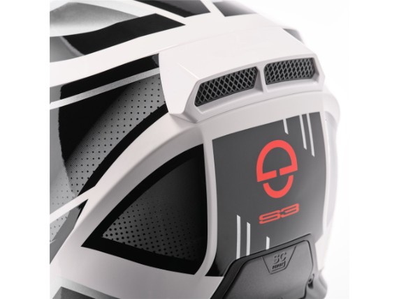 S3 Storm Silver Detail 01