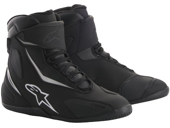 2510018_12_FASTBACK v2 DS shoe_BlackWhite