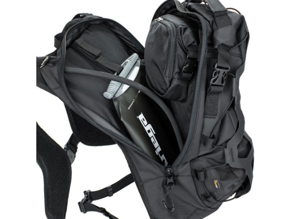 KR65001801_3