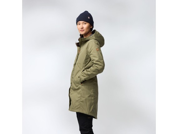 Kiruna_Padded_Parka_W_89644-620_E_MODEL_FJR