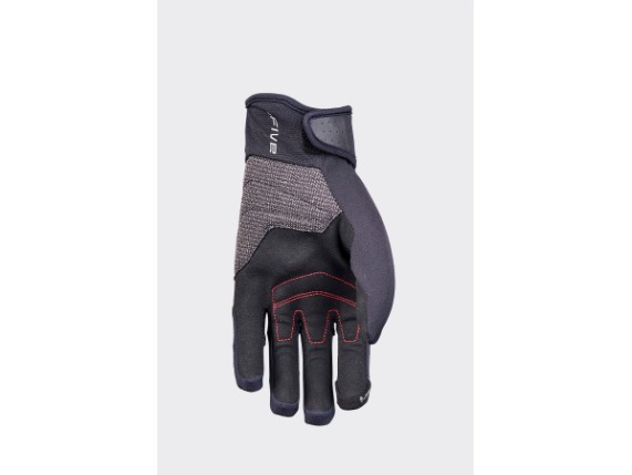 tfx5_woman_black_palm_2025-b