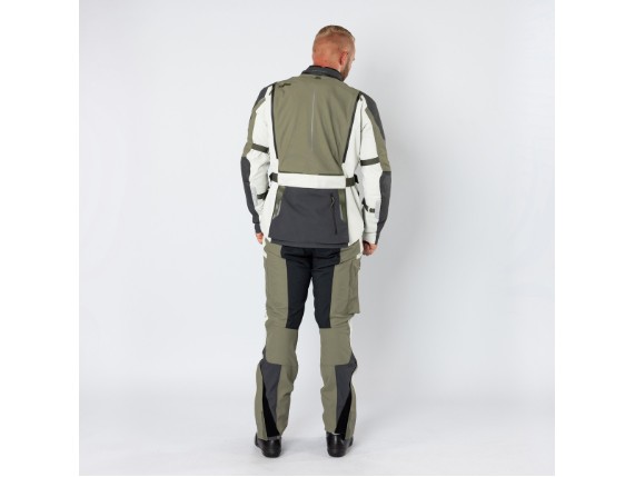 X2-005405-097_model_03_Venture_GTX_1-0_Laminated_Pants_olive