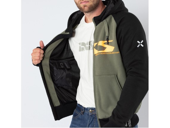X2-343405-076_model_07_Rapid_1-0_Hoodie_olive