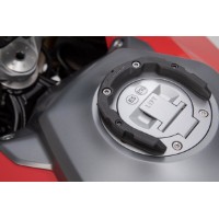 Tankbefestigung SW-Motech Pro Adapterkit für Honda
