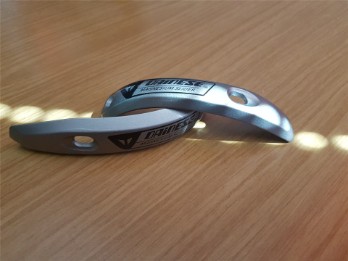 Schuhschleifer Dainese Magnesium SATZ incl. Schrauben