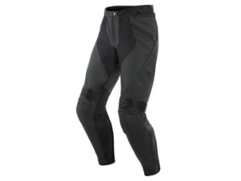 Pony 3 Stiefelhose Herren Kurzgröße (schwarz)