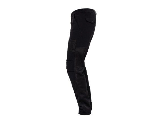 3U7A8418_JP8001_AeroMeshPant_web_02_MainGroup_Isolated_070_black_lowres