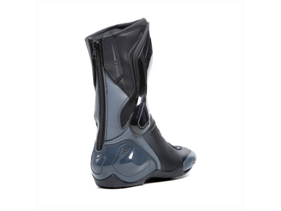 AK2QDM_DAINESE22M.00005A0_SN006840_CLOSEUP03-1920x0_BV3CB9
