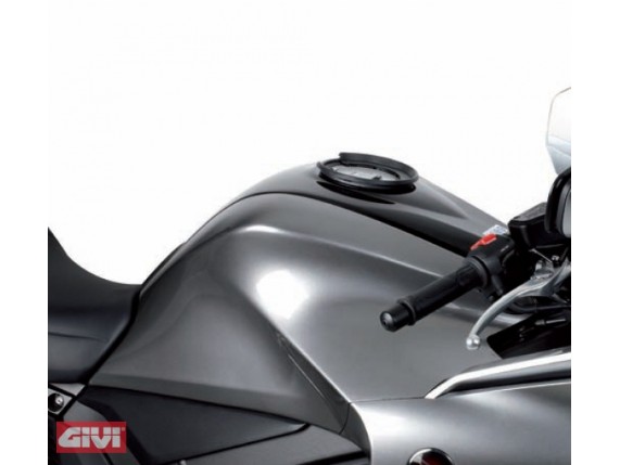 BF08, Tankbefestigung GIVI für Tankrucksa