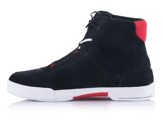 Large-2512322-1304-r2_chrome-shoe