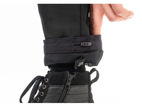 M_JP8001_AeroMeshPants_Black_3U7A8389_web_04_FourthGroup_JDB1061
