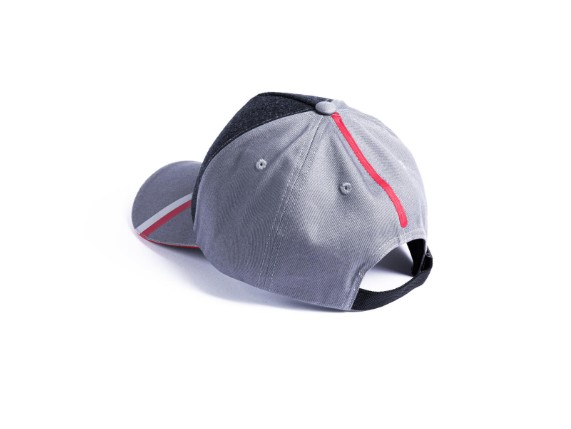 N23-RV300-B0-00-23-Revs-adult-cap-Quebec-3