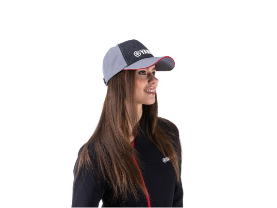 N23-RV300-B0-00-23-Revs-adult-cap-Quebec-6