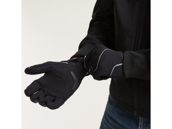 QMA-26SC1-B0-0L-26-Summer-Scooter-glove-for-men-Trosa-EU-Studio-002
