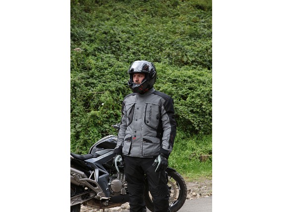 Motorrad Jacke Wasserdicht in Grün Protektoren CE Geprüft Bikerjacke 