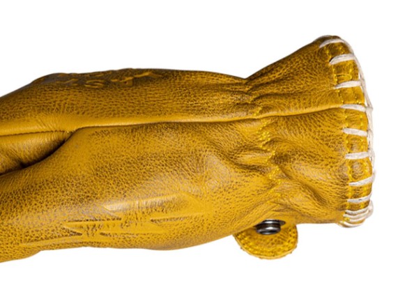 jdg7041_coyote_yellow-embossed_d_03