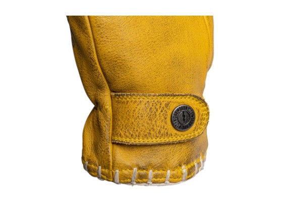 jdg7042_coyote_yellow-grey_freisteller_d_01