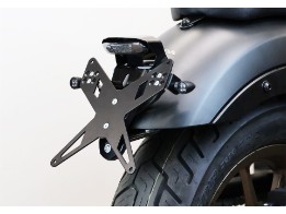 X-Shape Kennzeichenhalter mit LED Rücklicht, Beleuchtung und Reflektor Honda CMX500