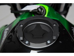 EVO Tankring passend für Kawasaki Modelle, Tank mit 5 Schrauben (Auslaufartikel)