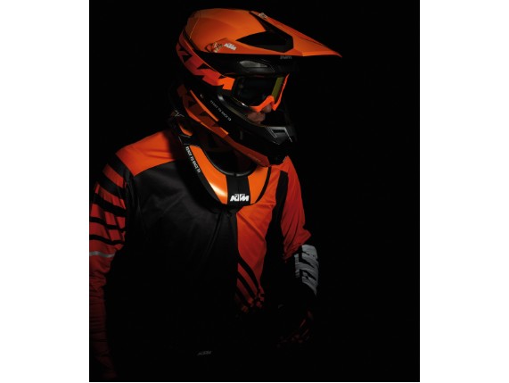 5dcbb0a23e9353119c2f61fc