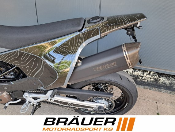 HUSQVARNA 701 SUPERMOTO, 0009956