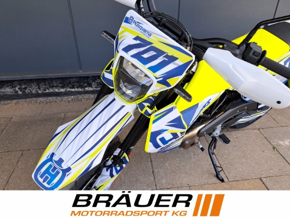 HUSQVARNA 701 SUPERMOTO, 0011786