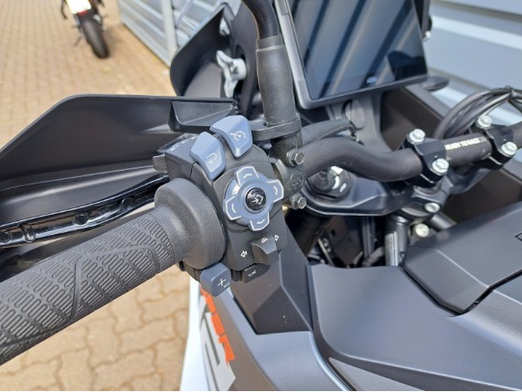 KTM 1290 SUPER ADVENTURE S, VBKV79401PM974880