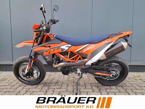 KTM 690 SMC-R, 0011688