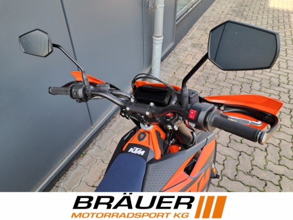 KTM 690 SMC-R, 0011688