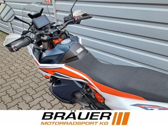 KTM 890 ADVENTURE R, VBKTR640XRM886056