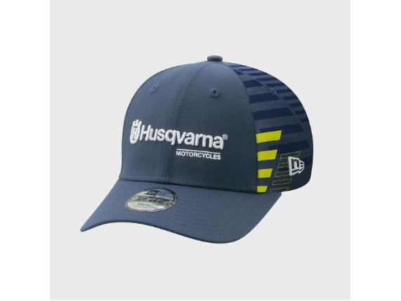 pho_hs_pers_vs_139670_3hs24003550x_kids_team_curved_cap_fertig__sall__awsg__v1