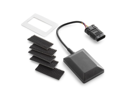 pho_nmon_560038_a46014987033_gps_antenna_kit_studio_pictures_offroad__sall__awsg__v1