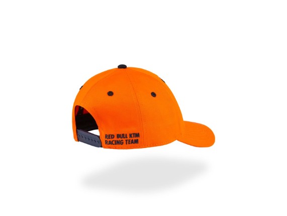 pho_pw_pers_rs_490101_3rb230050400_rb_ktm_kids_zone_curved_cap___back_90_rb_lifestyle_collection__sall__awsg__v1