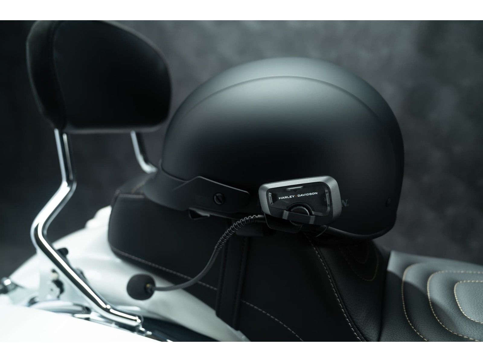 アクセサリー HARLEY DAVIDSON FREECOM 2X Harley-Davidson Freecom 2x | Harley-Davidson PL