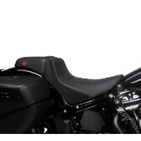 Switchback Sitz – rote Naht
