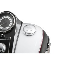 Selbstschließender Tankdeckel mit B&S Logo