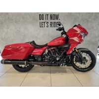 CVO Road Glide ST 2025