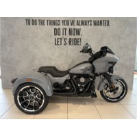 FLTRT Road Glide 3