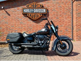 FLHCS Softail Heritage Classic