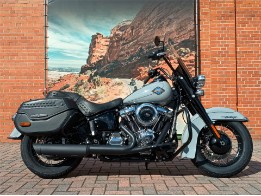 FLHC Softail Heritage Classic