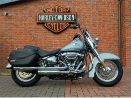 FLHCS Softail Heritage Classic