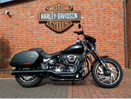 FLSB Softail Sport Glide