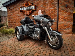 TRI GLIDE ULTRA